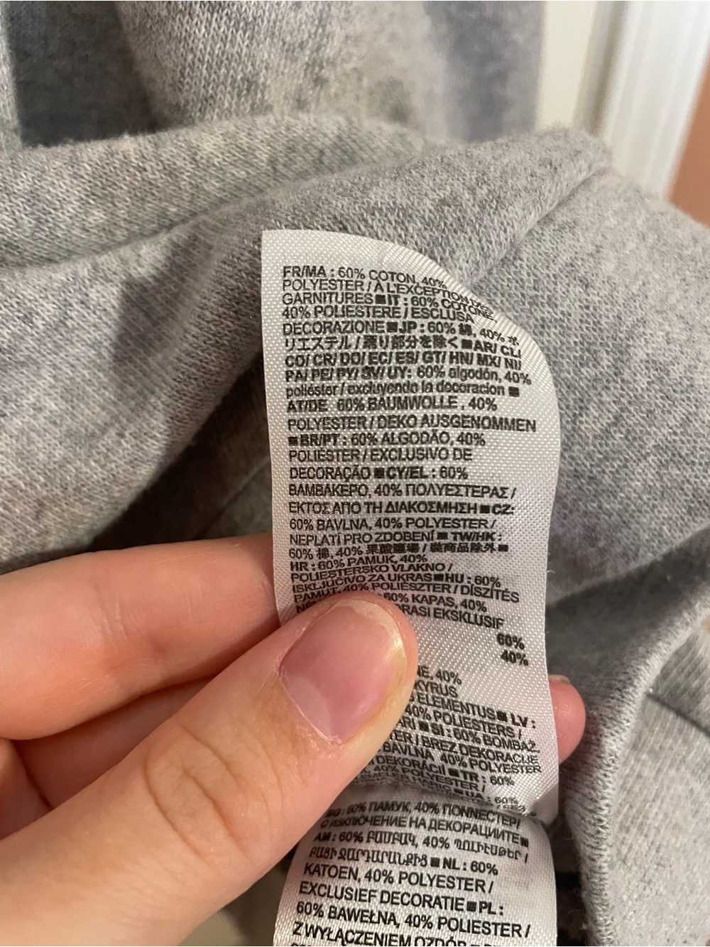 Gap Athletic Gray Logo Hoodie Sporty Prep Size Medium - Picture 5 of 5